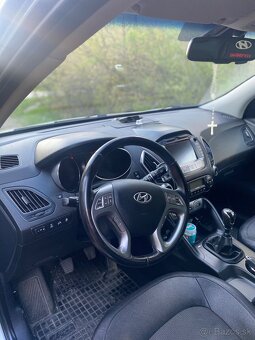 SUV Hyunda ix35 - 6