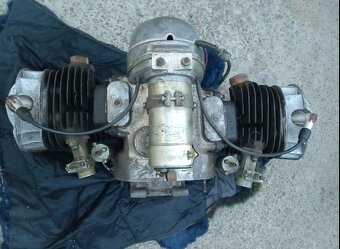 Originální nové díly z vojenského depozitu motor válce písty - 6