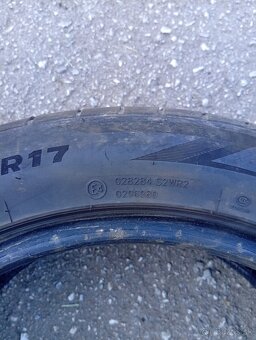 225/50 R17 - 6
