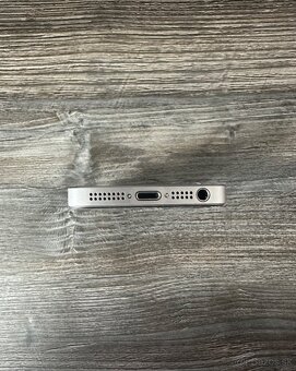 Iphone SE 1 generacie - 6