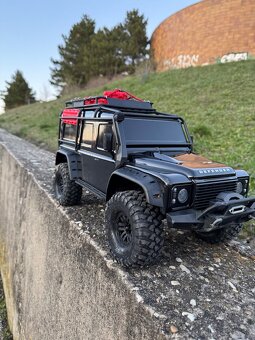 Traxxas - 6