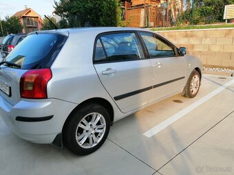 Toyota Corolla - 6