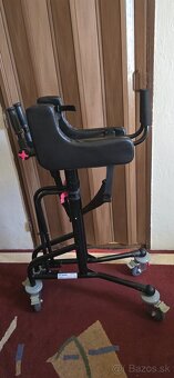 Rehabilitačné chodítko s podpornou doskou Dynawalk - 6