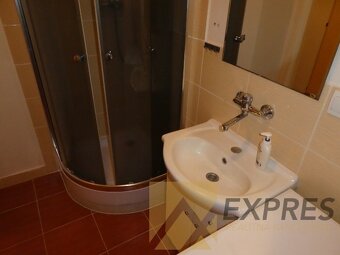 RK EXPRES - na predaj 2 izbový byt v Handlovej. - 6