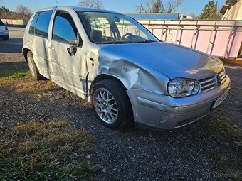 Volkswagen Golf 4 1.6 Benzín - 6