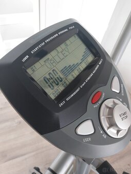 posilovací stroj - stacionárny bicykel - 6