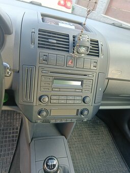 Volkswagen polo 1.4tdi - 6