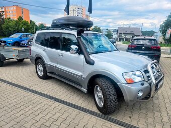 Mitsubishi Pajero 3,2 AUT 4x4 - 6