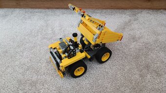 LEGO Technic 42035 - Mining Truck - 6