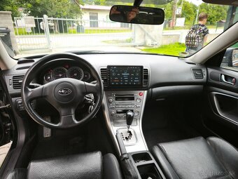 Subaru Legacy 2.0 i - 6