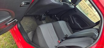 Mazda 2 - 6