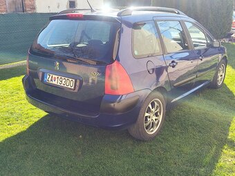 Peugeot 307 Kombi 2.0 HDi 79 kW - 6