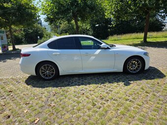 Alfa Romeo Giulia 2.2jtdm - 6