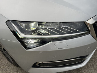 Skoda Superb 2.0 TDI JOY PLUS - 6