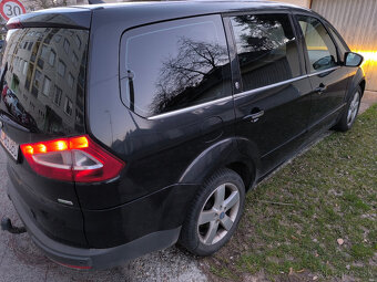 Predám Ford Galaxy benzín - 6