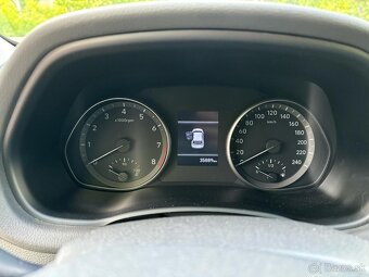 Hyundai i30 CW 1.5 T-GDi mHEV Family - 6