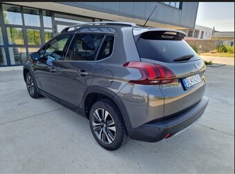 Peugeot 2008 1.2 PureTech 110 E6.2 Allure A/T - 6