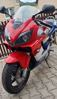 Predám motocykel HONDA CBR600F - 6