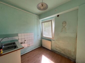 Hidvégardó - 2 izbový rodinný dom, plastové okná - 6