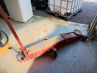 Zdvihák nízkoprofilový hydraulický 5T - 6