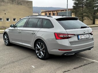 Škoda Superb 3 combi Sportline - 6