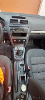 Škoda Octavia 1,6 MPI benzin a LPG - 6