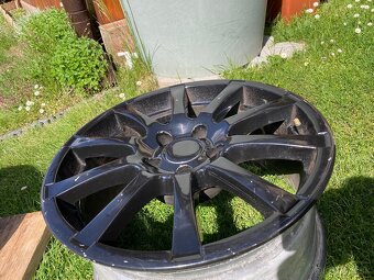 Predám čierne elektróny 8jx17H2 ET35 - 6