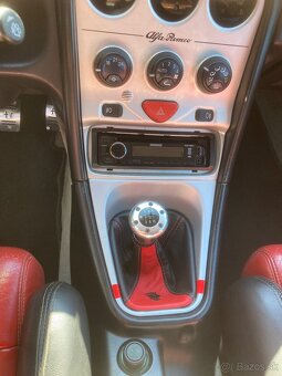 Predám Alfa Romeo gtv 1,8 benzin - 6