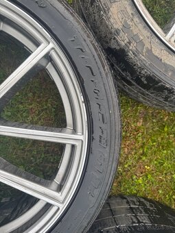 Predám Disky AEZ 5x112 8JxR19 ET 35 + zimné pneu - 6
