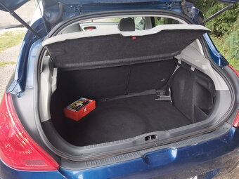 Peugeot 308 1.6 16V VTi ako nové kupené v SR - 6