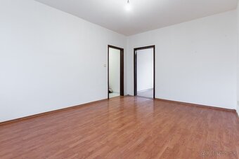 Na prenájom 2 izbový byt Benadova Ulica- Dargovských hrdinov - 6
