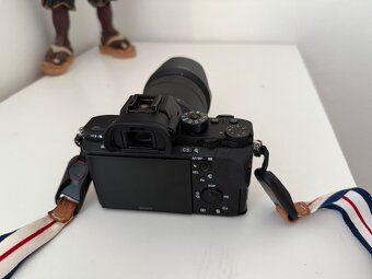 Sony Alpha A7S II + Nový Objektív Sony 28-70mm f/3.5-5.6 OSS - 6