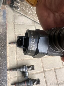 Vstreky 1,9 TDi - 6