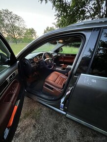 vymením VW touareg 2008 4.2 benzín 260kw 225tis - 6