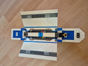 LEGO City 7743 Policajný kamión - 6