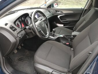 Predám OPEL INSIGNIA - 6