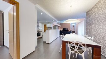 NA PREDAJ VEĽKÝ RODINNÝ DOM SENICA - 6