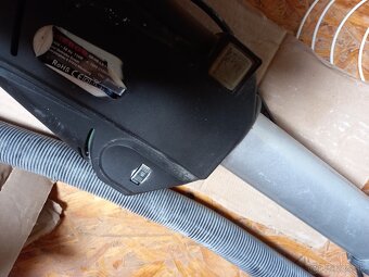 Predám brúsku na ,, SDK,, strop alebo steny - 6