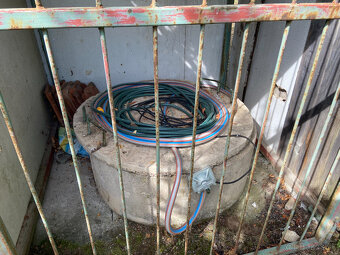 PREDAJ Nádherná vinica s chatkou, Hrušov - 6