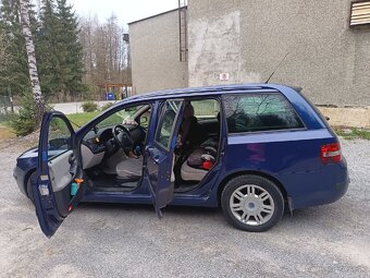 FIAT Stilo 1.9 JTD, 85 kW, Kombi - 6