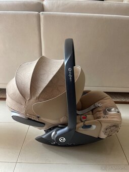 cybex cloud Z i-size simply flowers beige od narodenia do 13 - 6