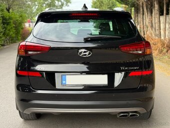 HYUNDAI TUCSON 1.6 CRDI PREMIUM A/T / 1.MAJITEĽ / SK AUTO - 6