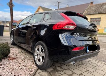 Volvo V40 2.0d - 6