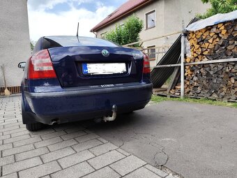 Skoda Octavia 1.6mpi 2011 - 6