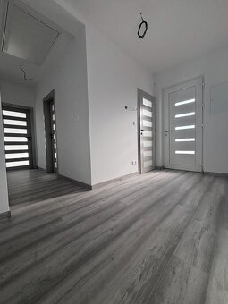 4 izbový  dom v prevedení štandard+oplotenie+ brána+ zámková - 6