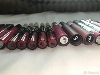 Balíček rúžov, leskov, lip tintov ( Revlon, Dermacol …) - 6