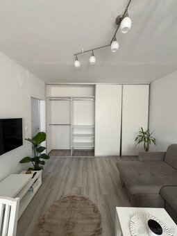 PRENÁJOM 2-izbový byt CENTRUM Nitra - 6