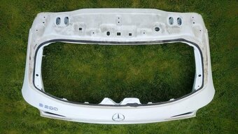 Mercedes B - class W247 2018 - zadna kapota dvere veko kufor - 6