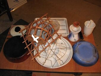 nádoby, vázy a iuné - 6