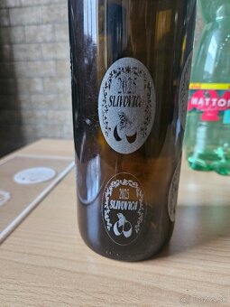 CNC delenie plexiskla a dreva. - 6